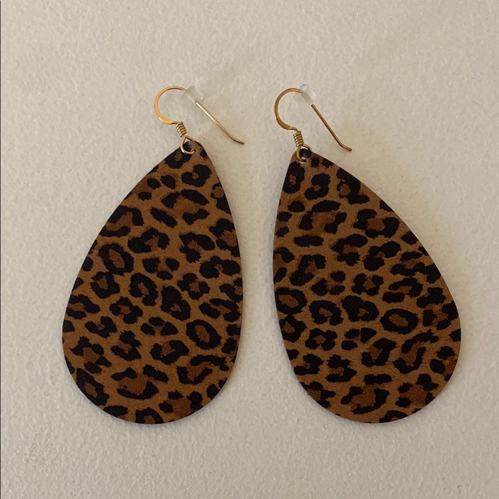 Nickel & Suede Leopard Print Teardrop Earrings Size M